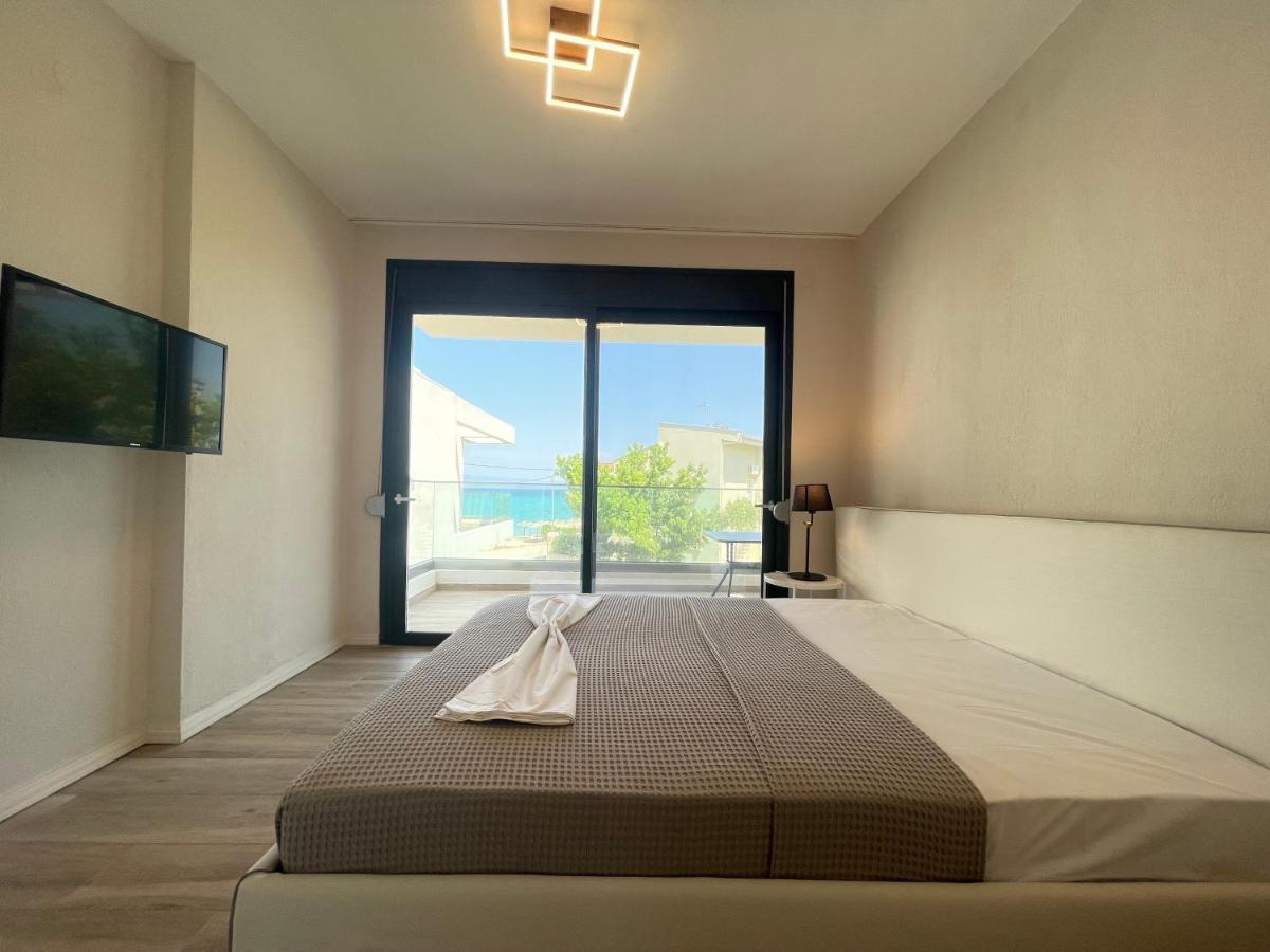 Dahlia By The Sea Villa *